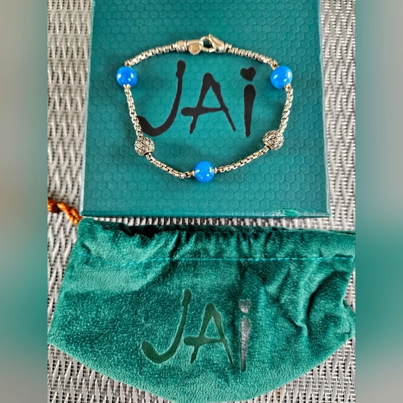 JAI Sterling Silver and Blue Beaded Bracelet - Picture 1 of 6
